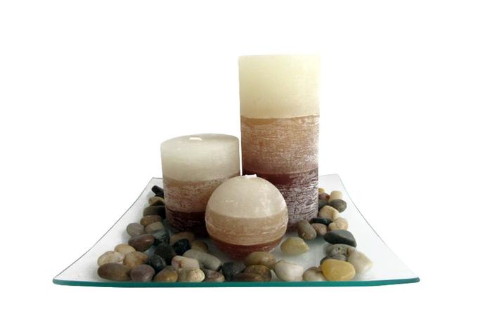 TORO Dárkový set 3 svíčky ,vůně vanilka, na skleněném podnosu s kameny.